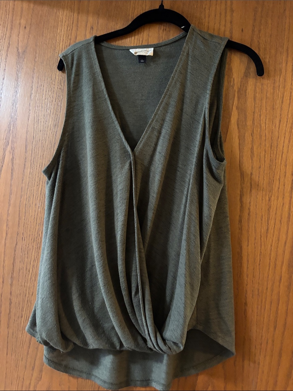 Universal Thread Olive Twist-Front Draped V-Neck sleeveless top